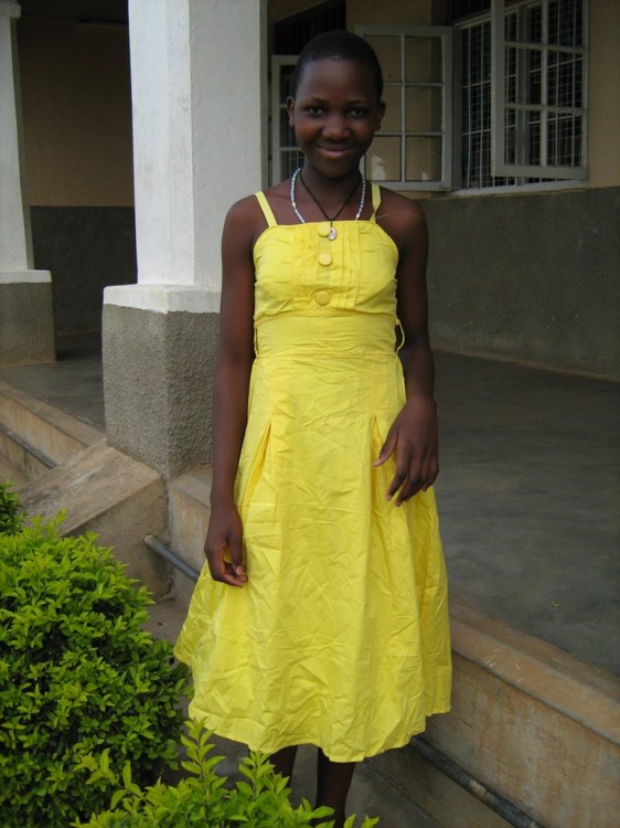 Phiona_yellow_dress